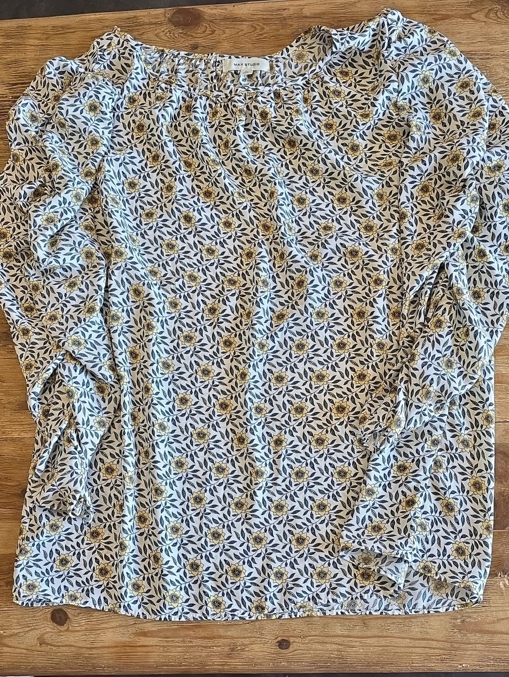 Floral 3/4 Sleevw blouse
